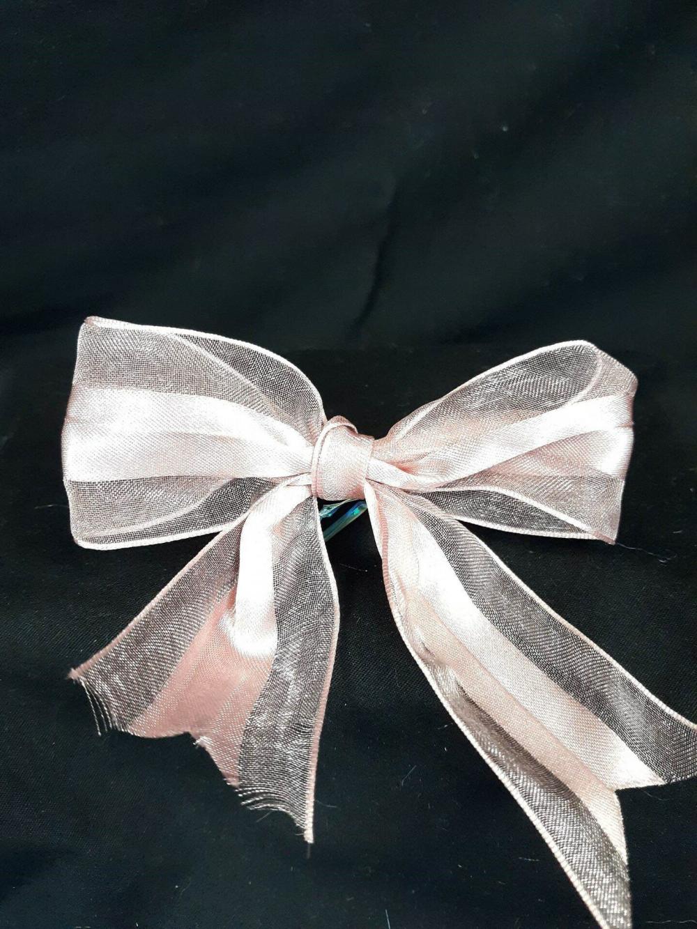 Premade Bows | Set of 48 Dusty Rose 3.5″ premade Bows w Twist Tie; Wedding, Shower, Party Favor Pink Premade Bows Pink